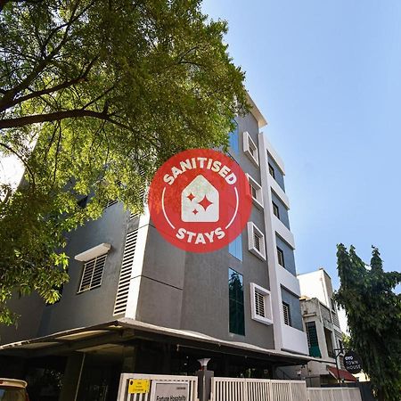 Oyo Townhouse 498 Hotel Western Наґпур Екстер'єр фото